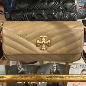 Tory Burch Beige Quilted Crossbody Bag in Excellent Condition